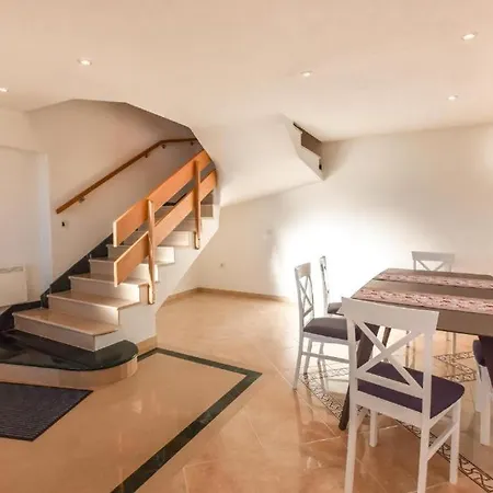 Apartman Ms123 - Bast, Baska Voda