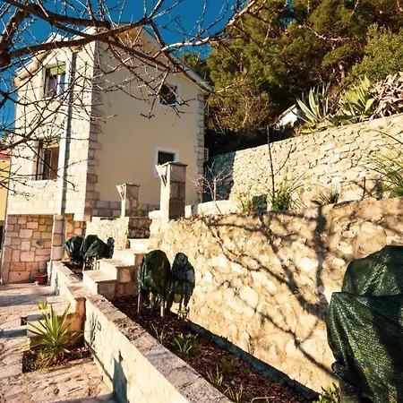 Kwatera prywatna Apartman Ms123 - Bast, Baska Voda